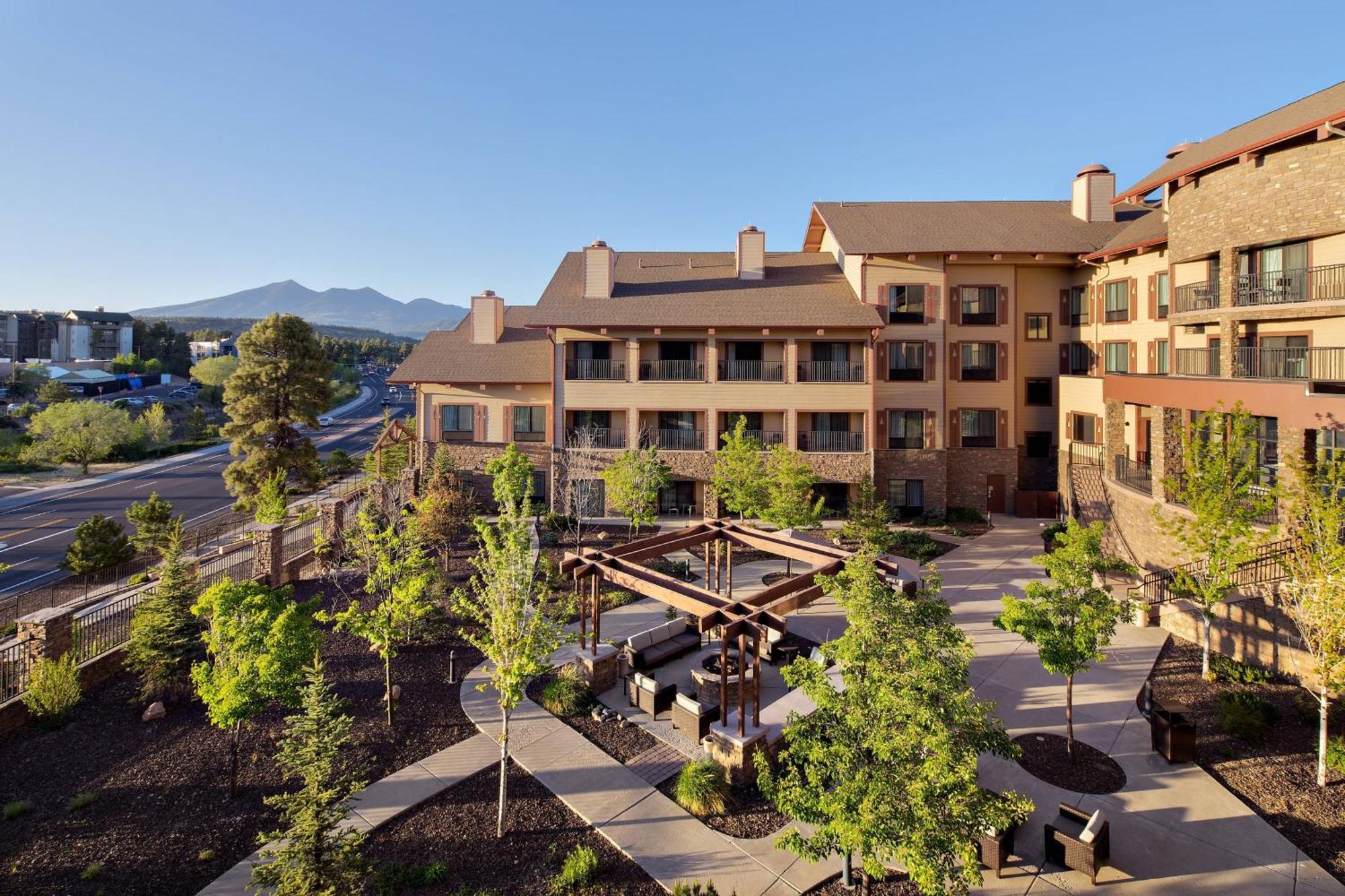 Courtyard Flagstaff Hotel Екстериор снимка