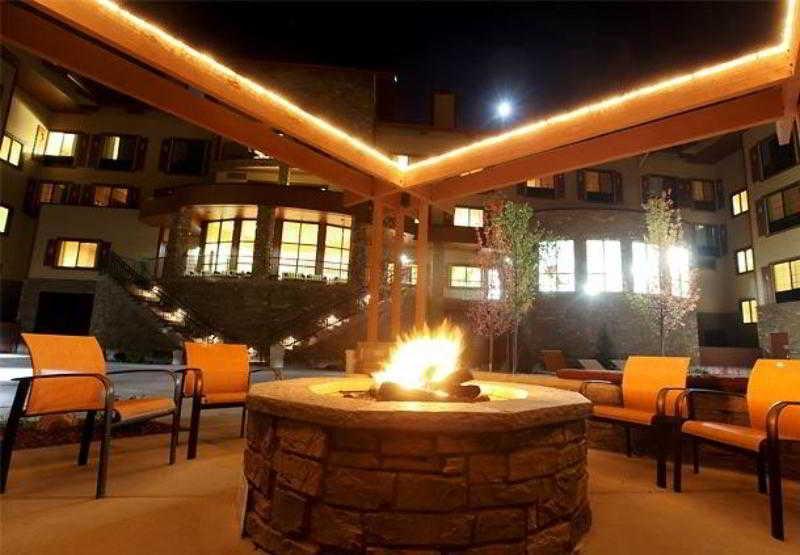 Courtyard Flagstaff Hotel Екстериор снимка